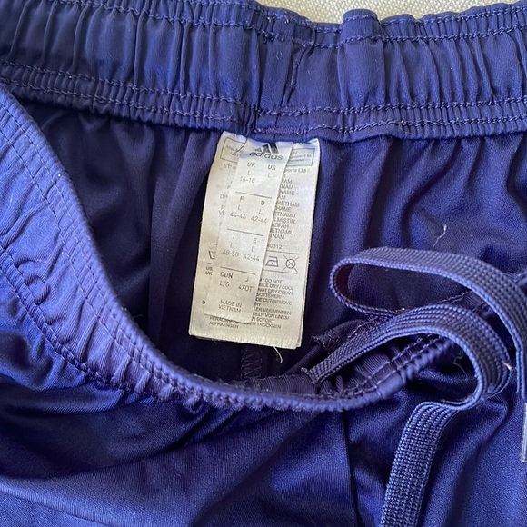 Women’s Adidas Athletic Shorts - Picture 3 of 3